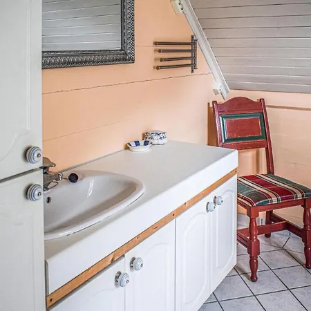 Dom wakacyjny In Vik I Sogn With Jacuzzi Åse